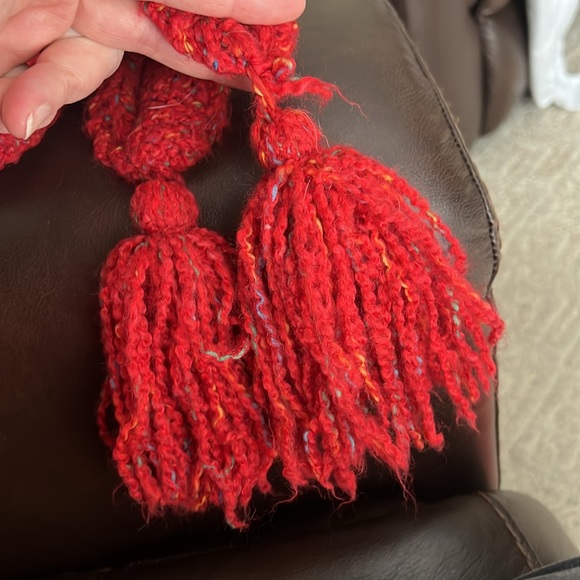 Talbots long skinny red scarf - Picture 2 of 6